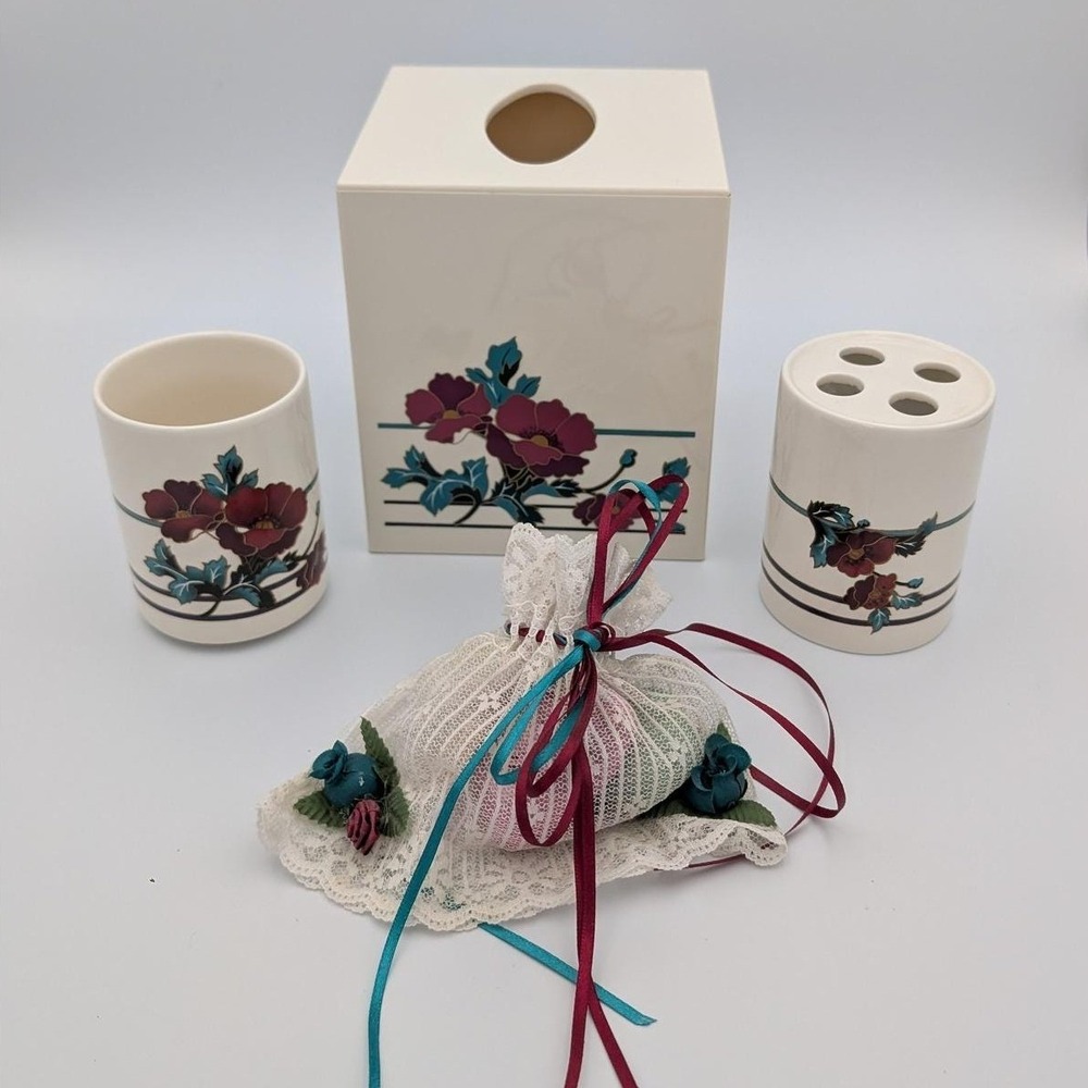 Vintage Springs Jolene Floral Bathroom Set Tissue Box Cup Holder Sachet 4 Pc